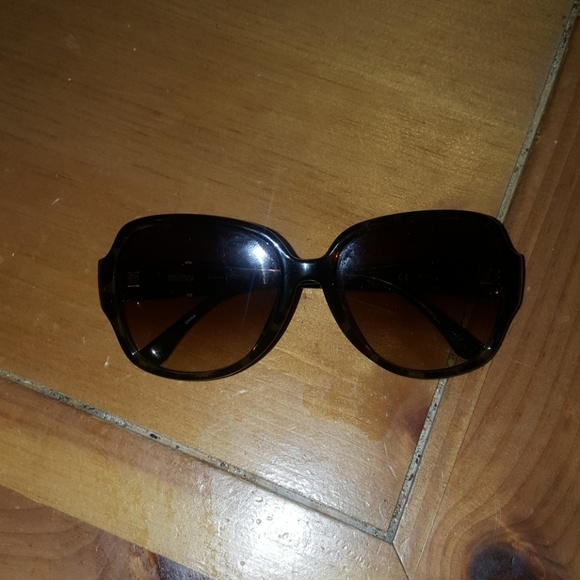 Michael Kors Accessories - Michael Kors Designer Sunglasses/Shades Michael Kors Accessories - Michael Kors Designer Sunglasses/Shades